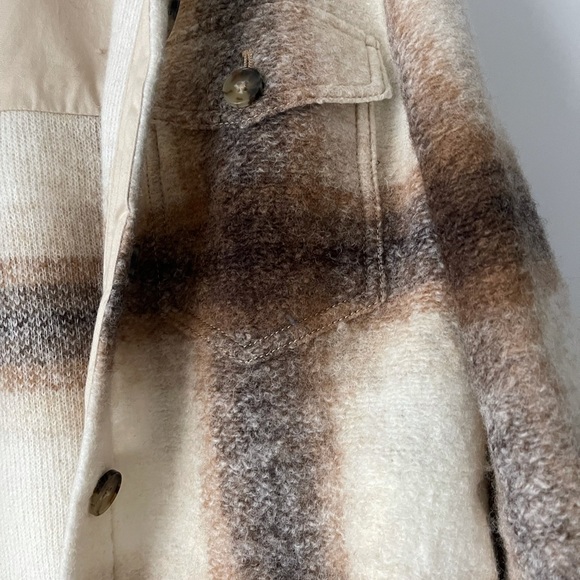 Plaid Tan and Brown Women's Jacket - Picture 5 of 5